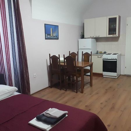 Apartament Studio Apartman Mia Senj  Zewnętrze zdjęcie